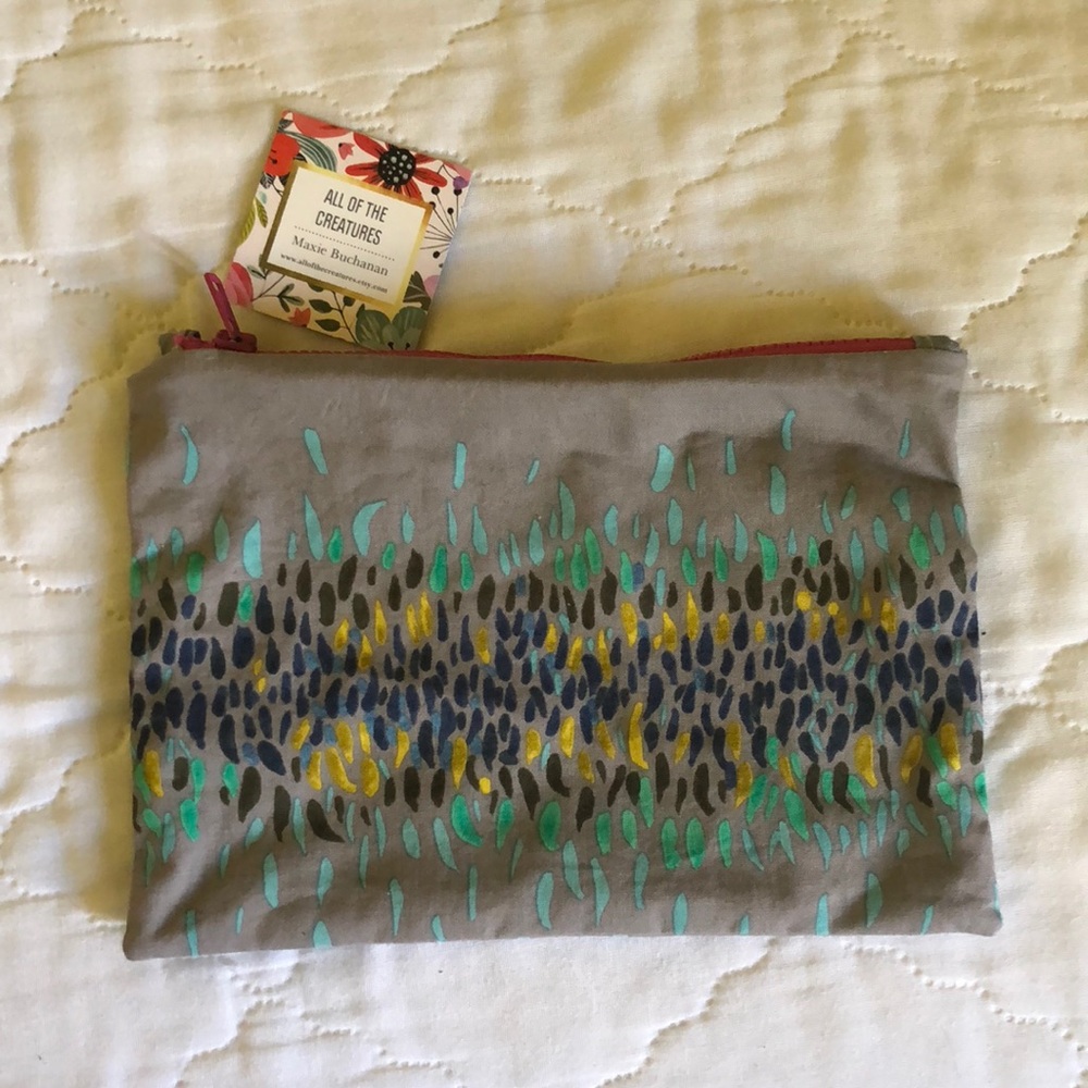 NWT ALL OF THE CREATURES make-up bag